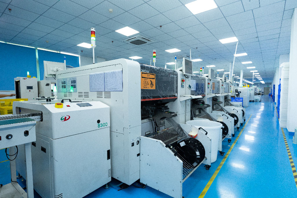 Shenzhen Mannled Photoelectric Technology Co., Ltd linea di produzione in fabbrica