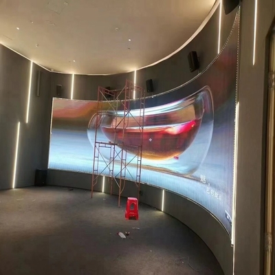 comprare 320x160mm Display digitale flessibile P2.5mm Colonna cilindrica a forma rotonda online manufacture